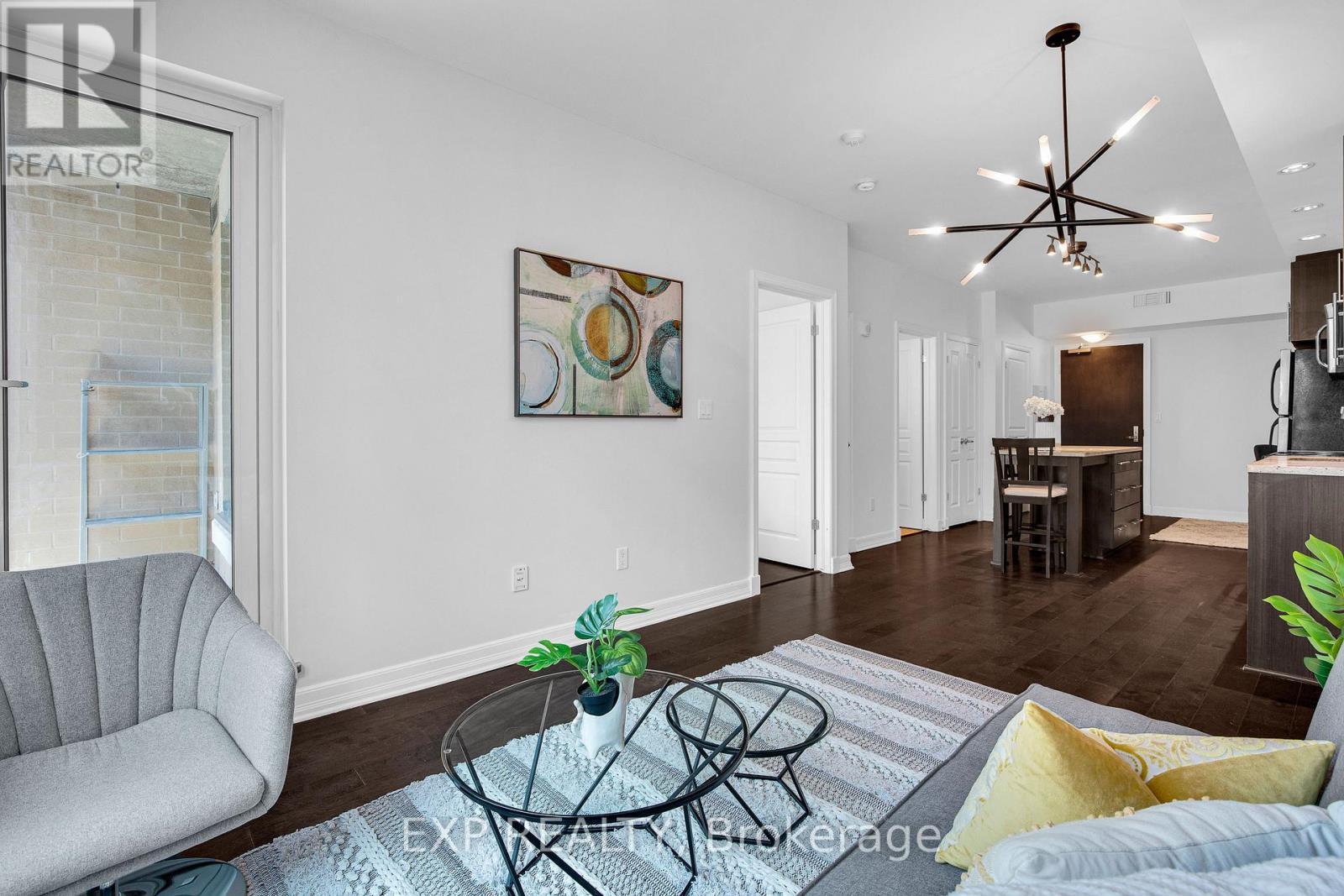 #612 238 BESSERER STREET - 5