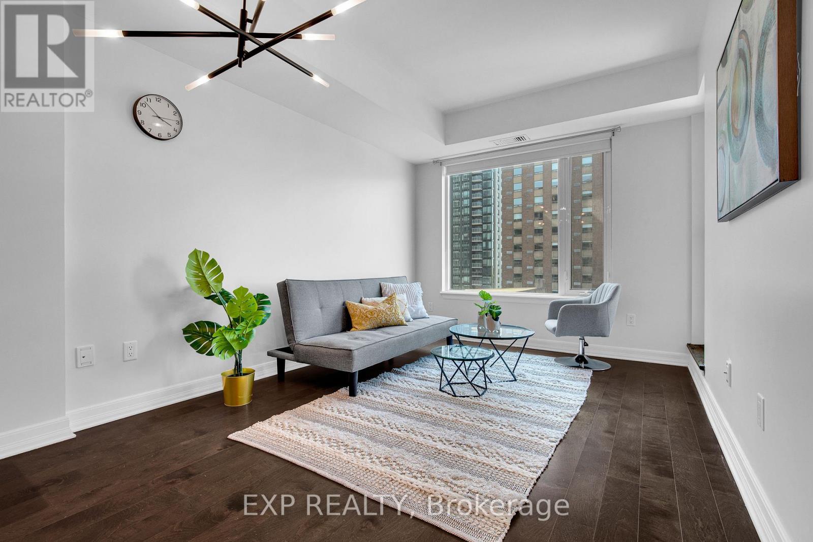 #612 238 BESSERER STREET - 6