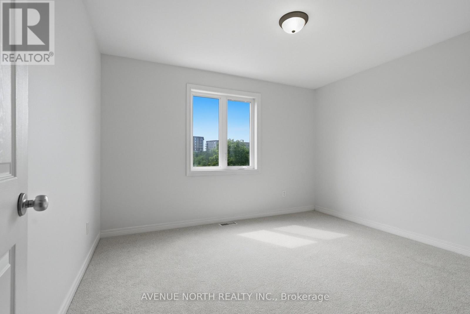 2101 CATHERINE STREET - Image 17