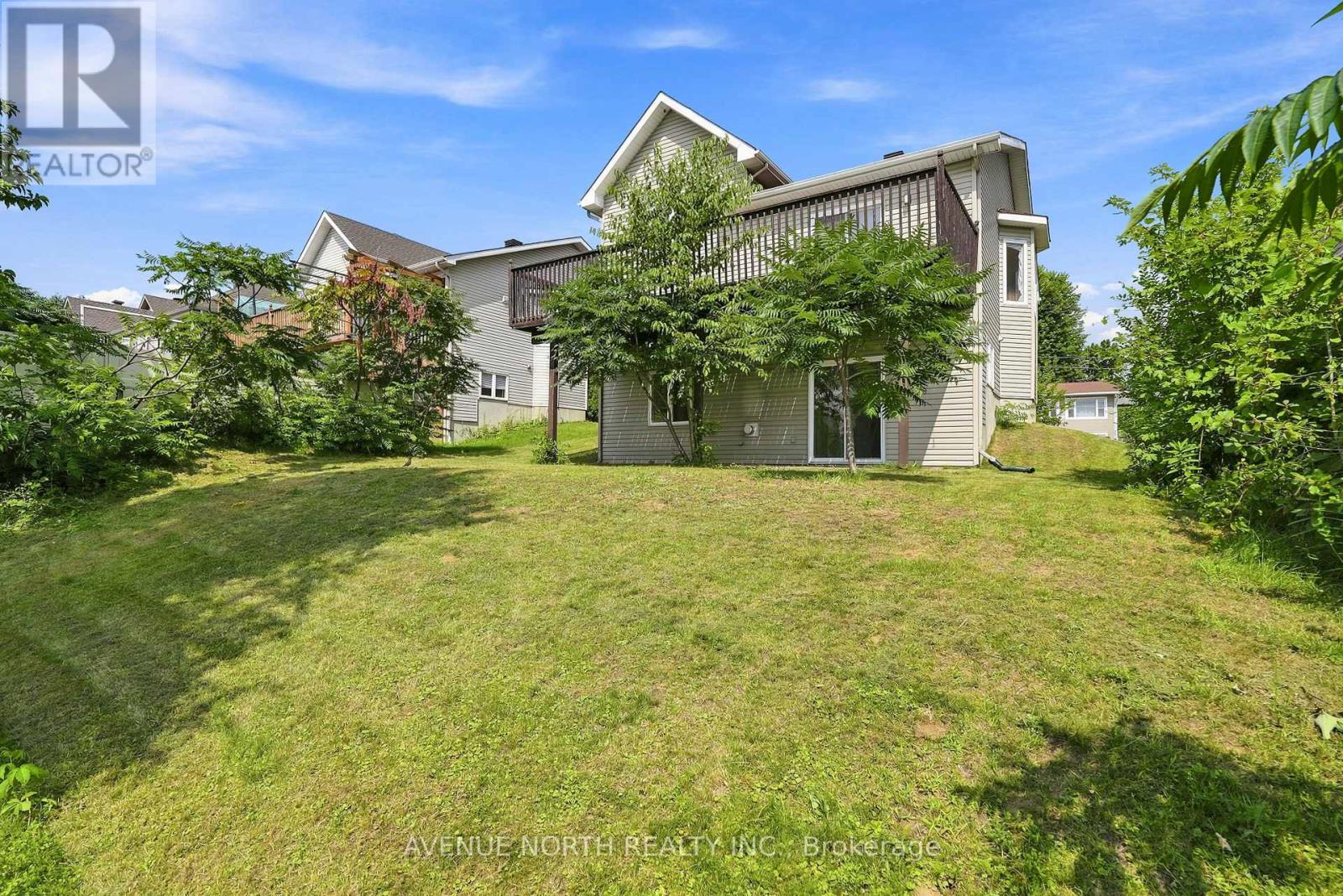 2101 CATHERINE STREET - Image 36
