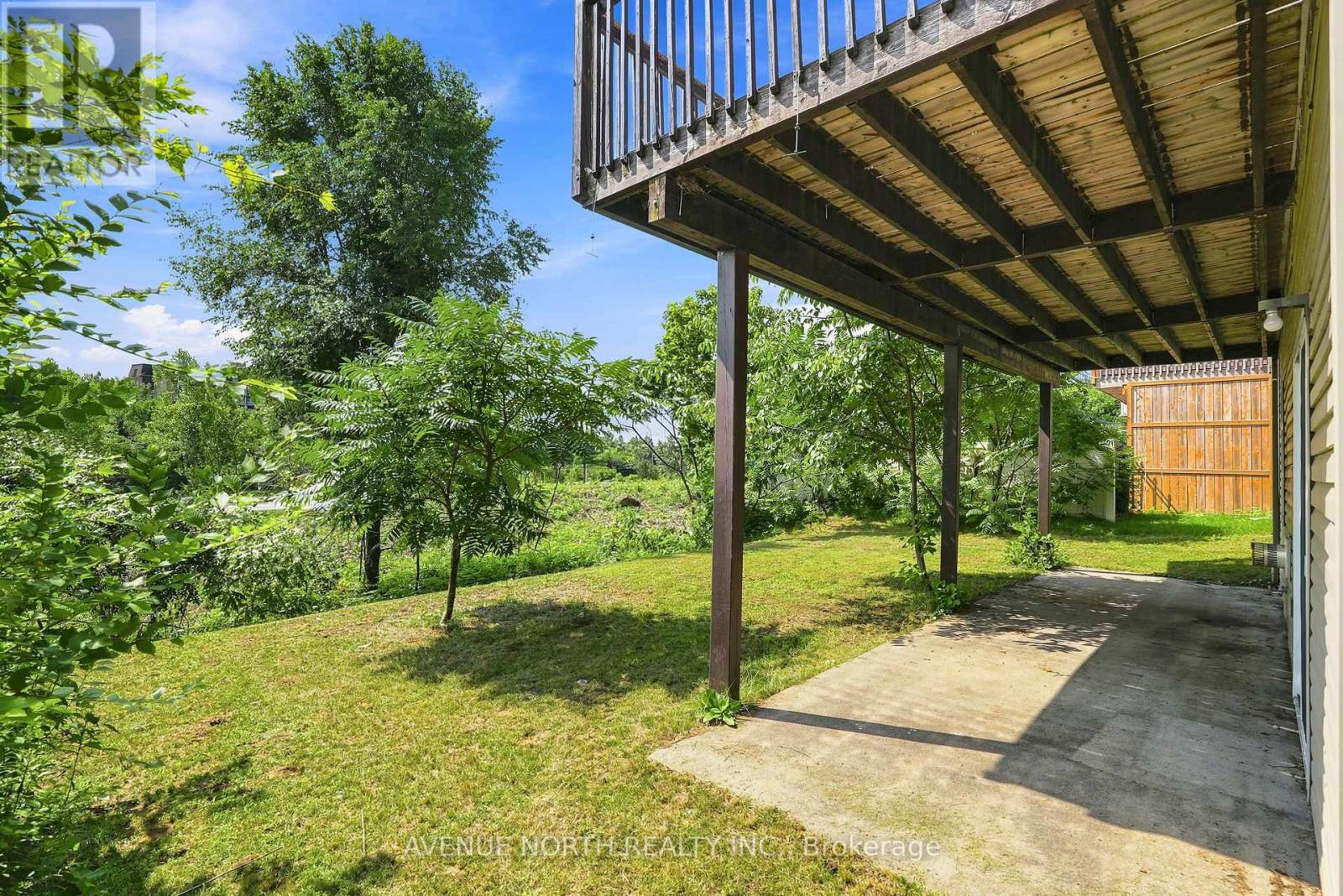2101 CATHERINE STREET - Image 37