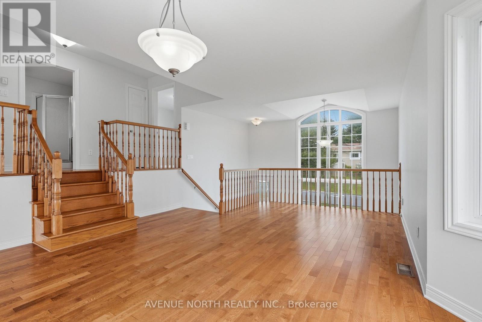 2101 CATHERINE STREET - Image 6