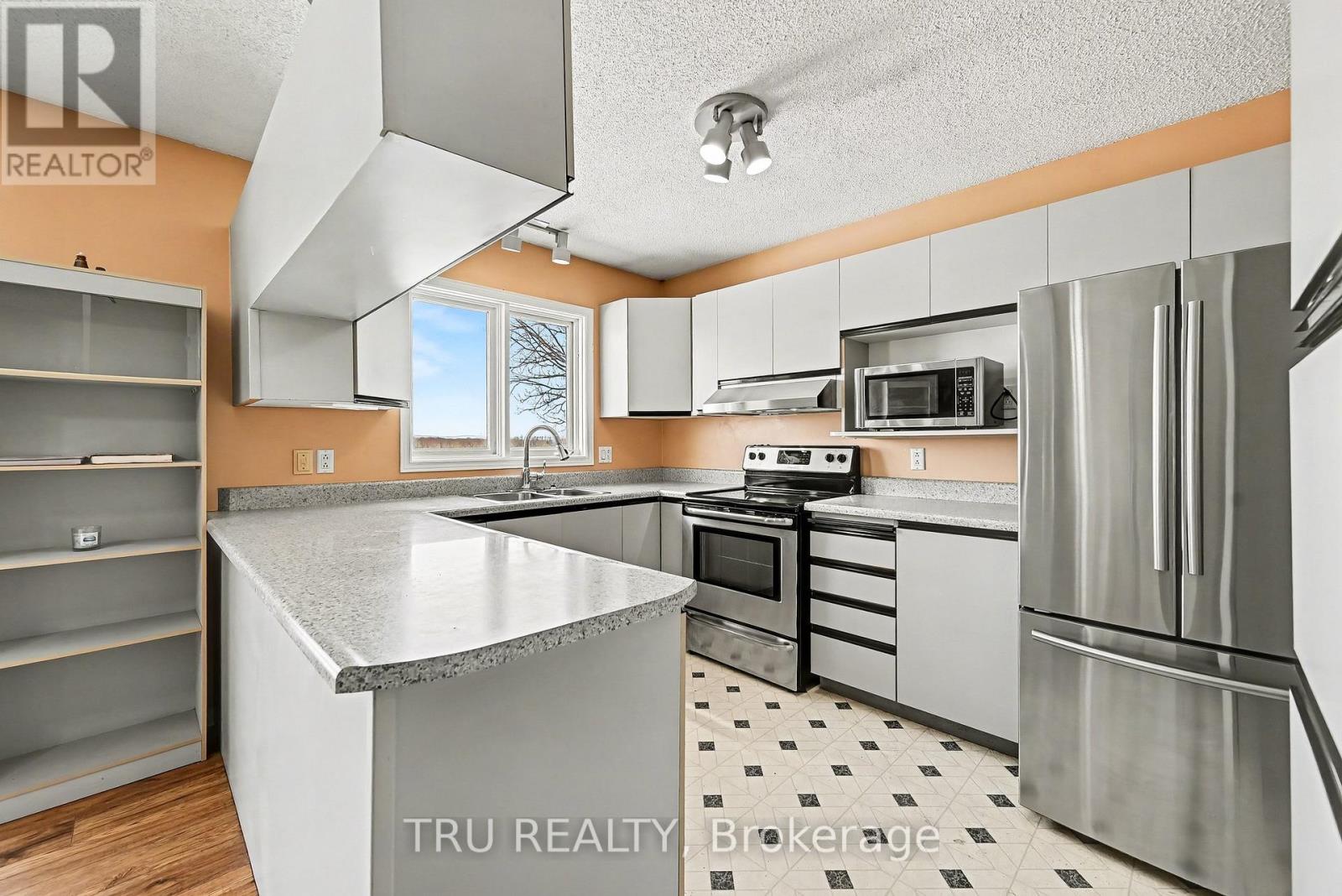 3717 PRUDHOMME ROAD - Image 10