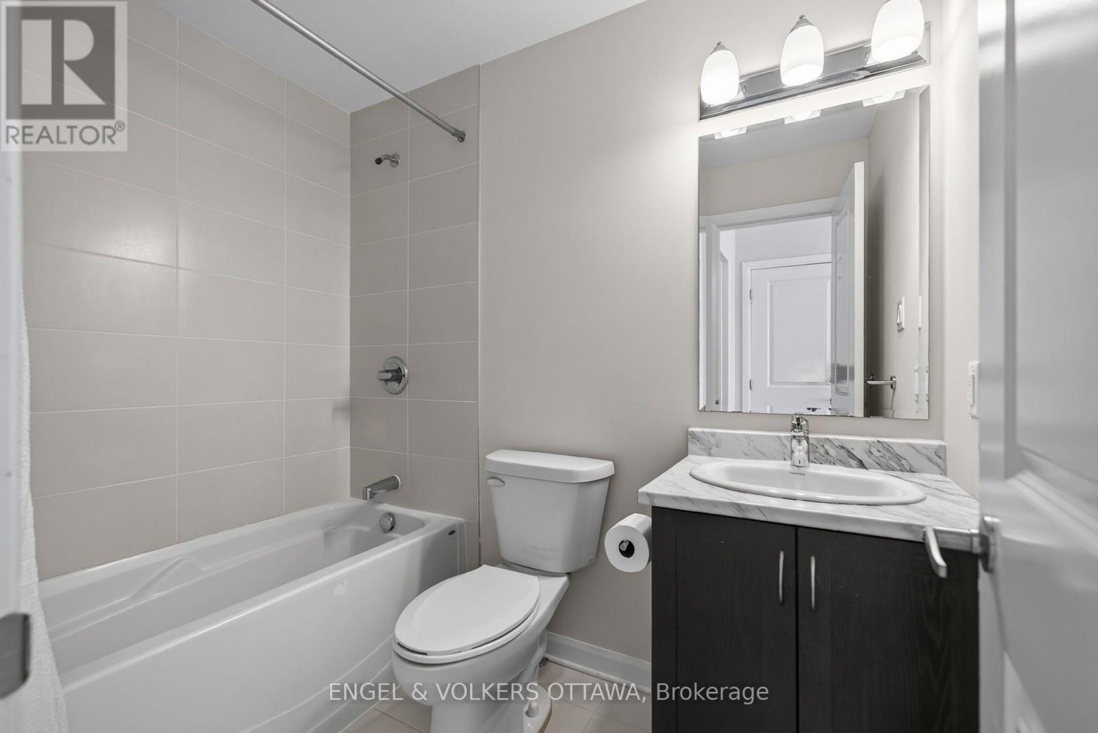 4 Bed, 3 Bath House for Sale in Ottawa – 547 CLEMENCY CRESCENT, Ottawa – MLS# X13633912 - Image 22