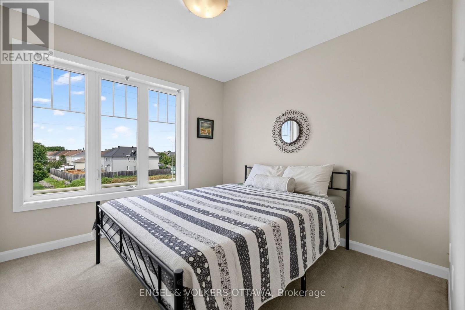 4 Bed, 3 Bath House for Sale in Ottawa – 547 CLEMENCY CRESCENT, Ottawa – MLS# X13633912 - Image 23