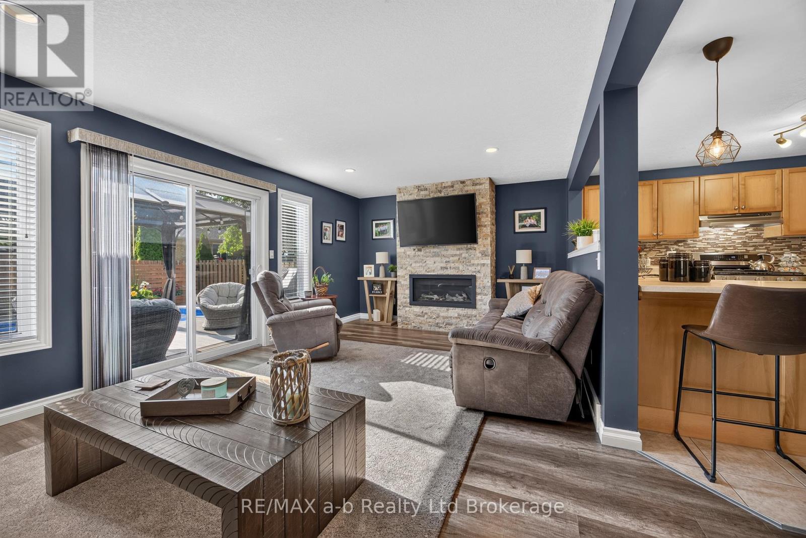 507 HUMMINGBIRD CRESCENT - Image 13