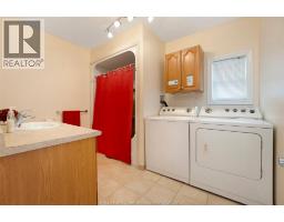 Dining room - 907 Gladstone Avenue Unit# Main, Windsor, ON N9A2R5 Photo 10