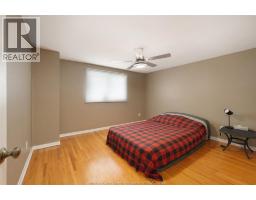 Foyer - 907 Gladstone Avenue Unit# Main, Windsor, ON N9A2R5 Photo 12