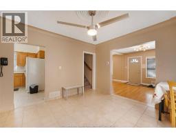 Bedroom - 907 Gladstone Avenue Unit# Main, Windsor, ON N9A2R5 Photo 6
