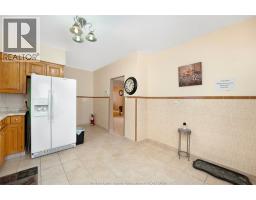 Kitchen - 907 Gladstone Avenue Unit# Main, Windsor, ON N9A2R5 Photo 9