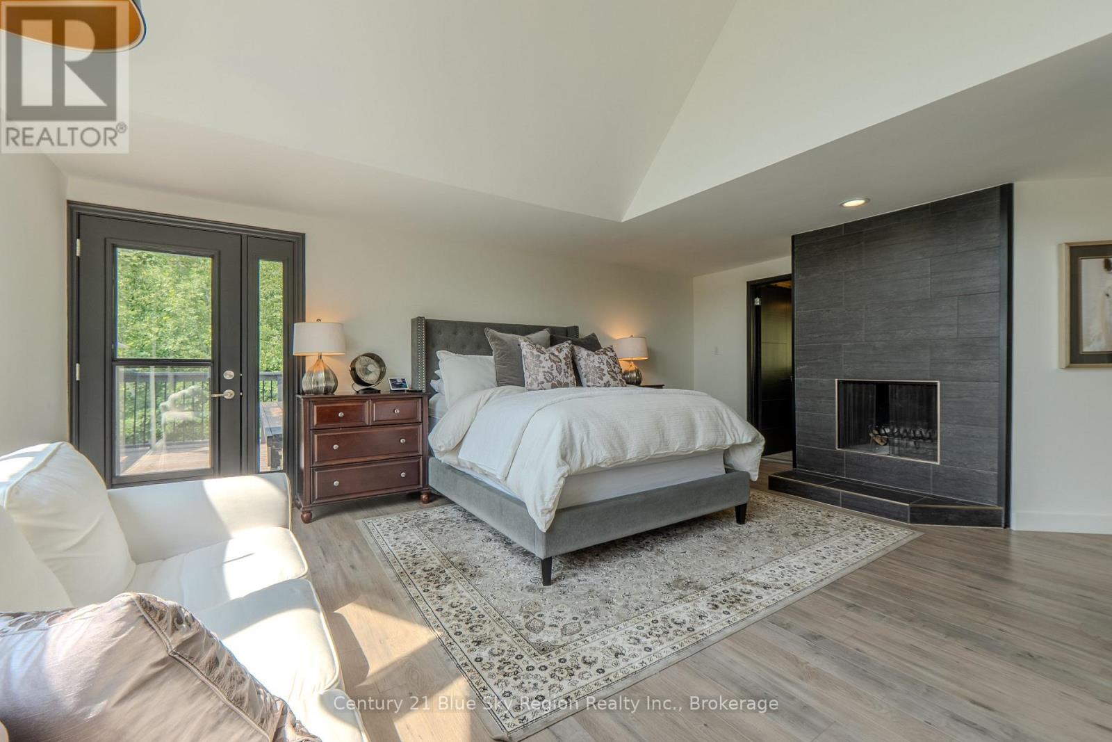 1543 NORTHSHORE ROAD - 20