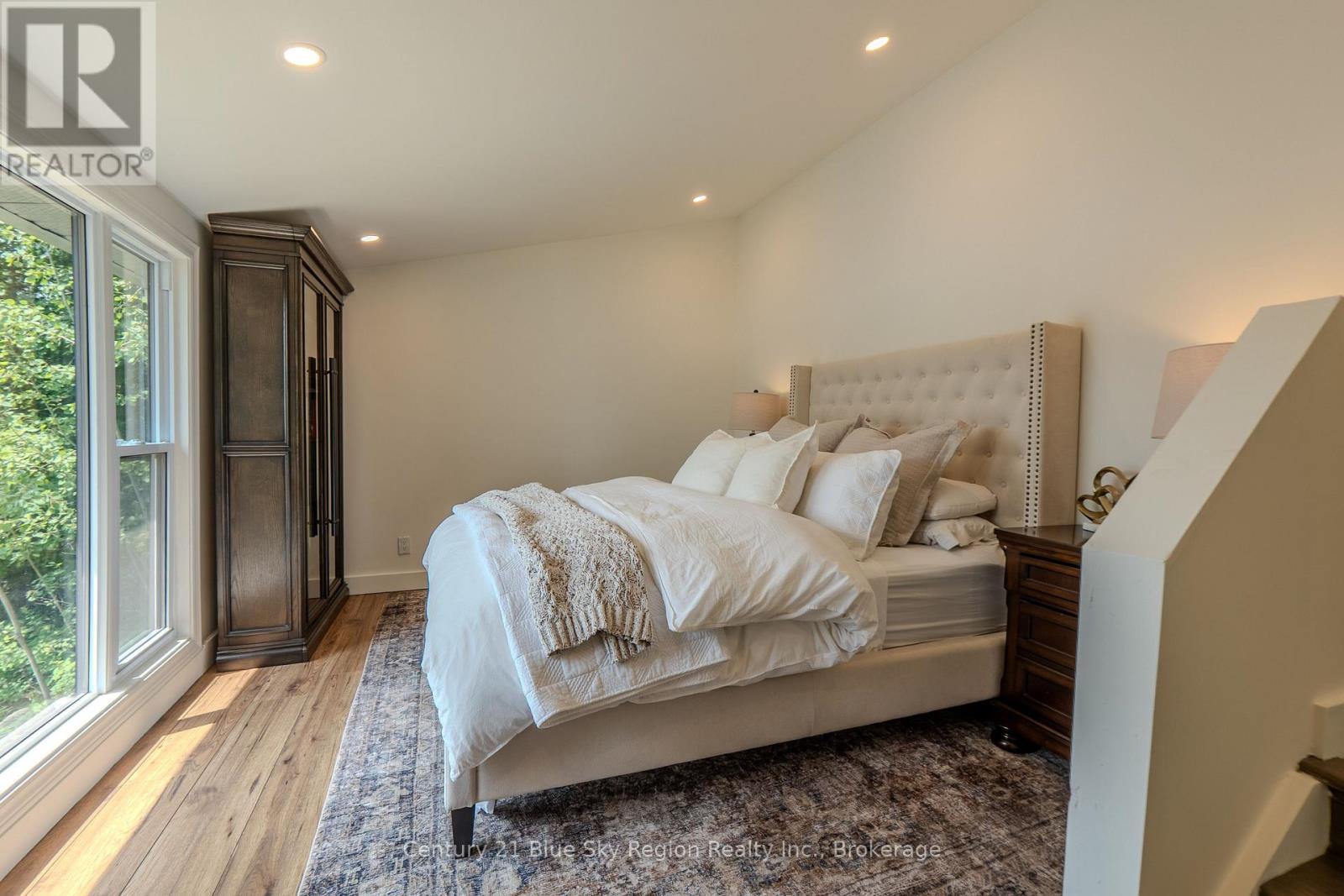 1543 NORTHSHORE ROAD - 28