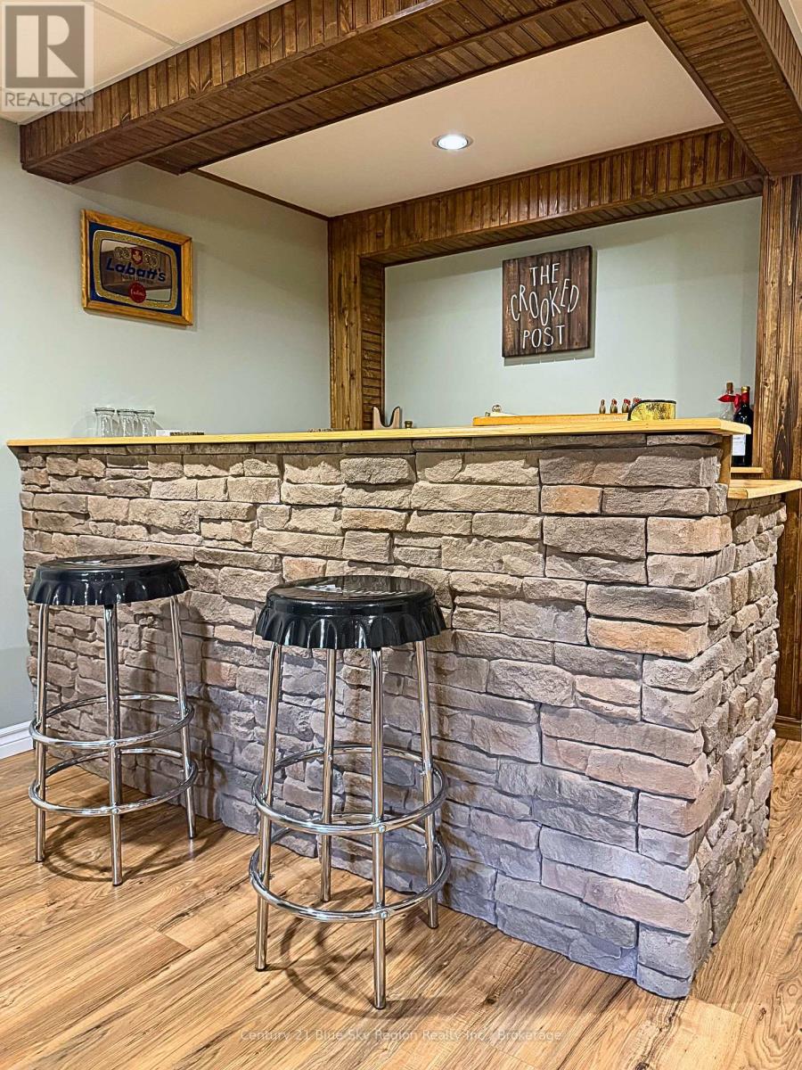 940 LILY STREET - 22