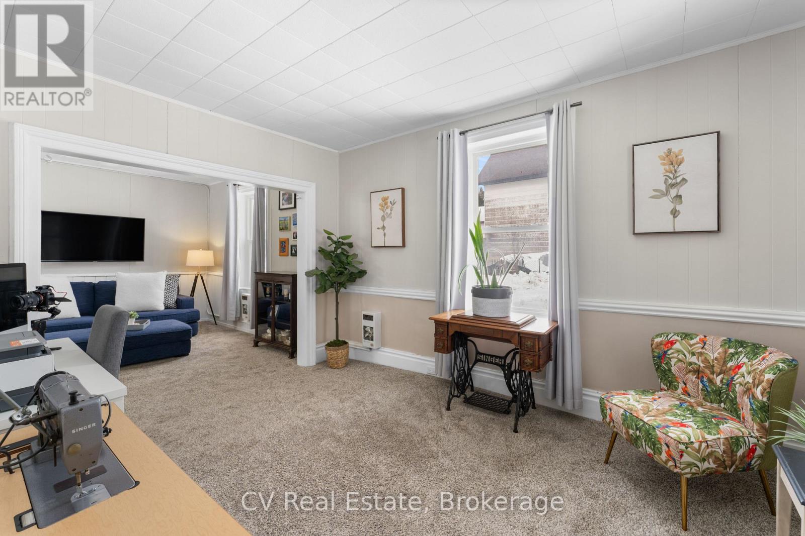 33 JOHN STREET - 6