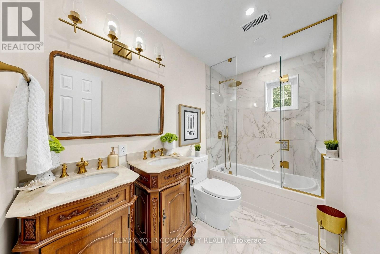3 COBBLESTONE DRIVE - 26