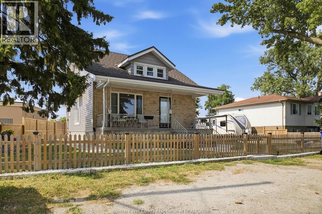 610 BRAZIL AVENUE, Windsor — photo 2