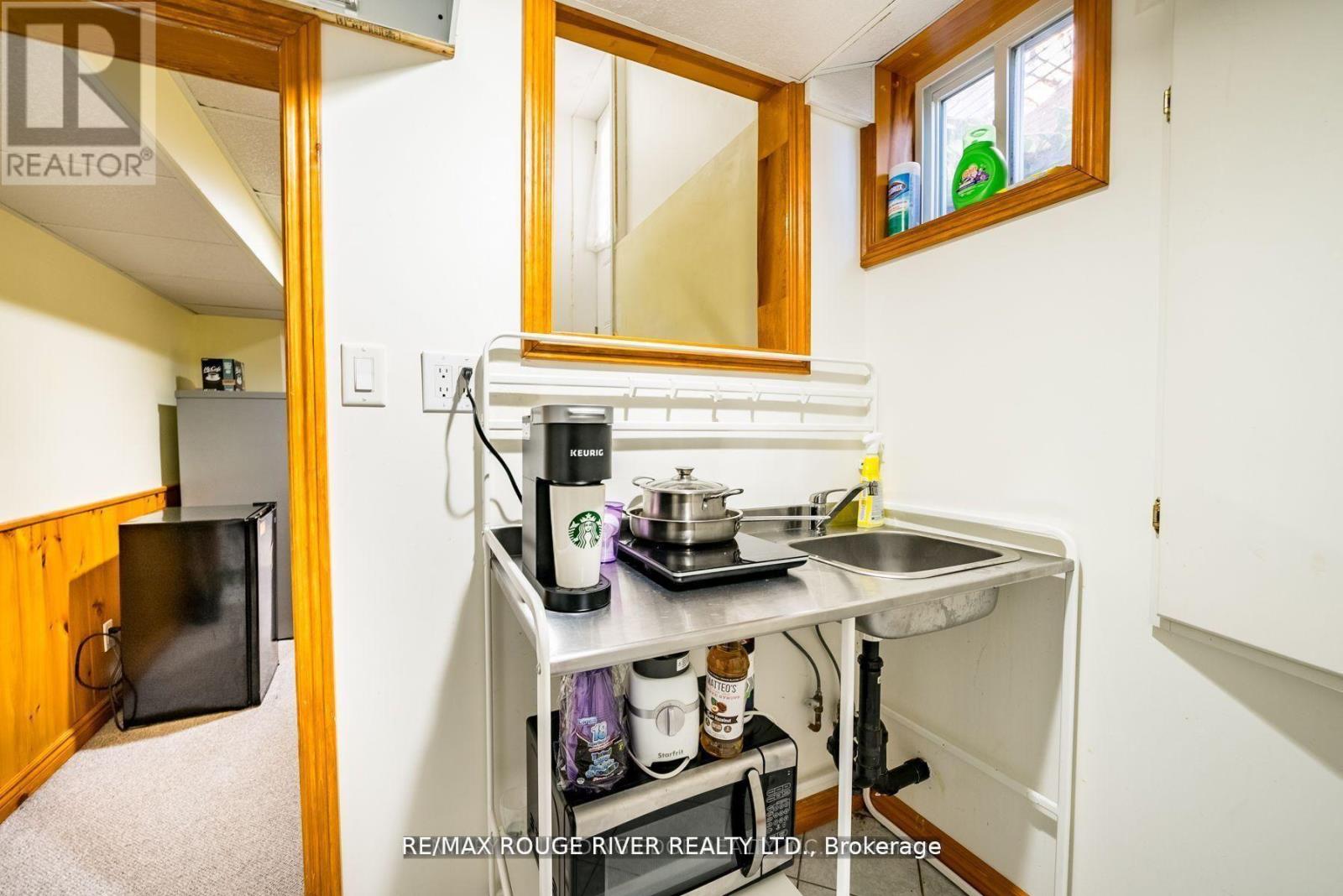 880 CASTLEGROVE AVENUE - 28