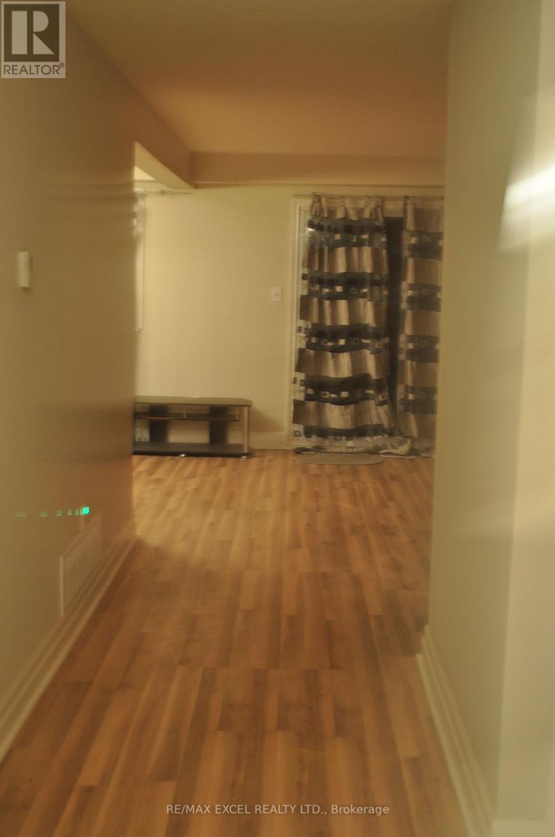111 BRADSTONE SQUARE - 2