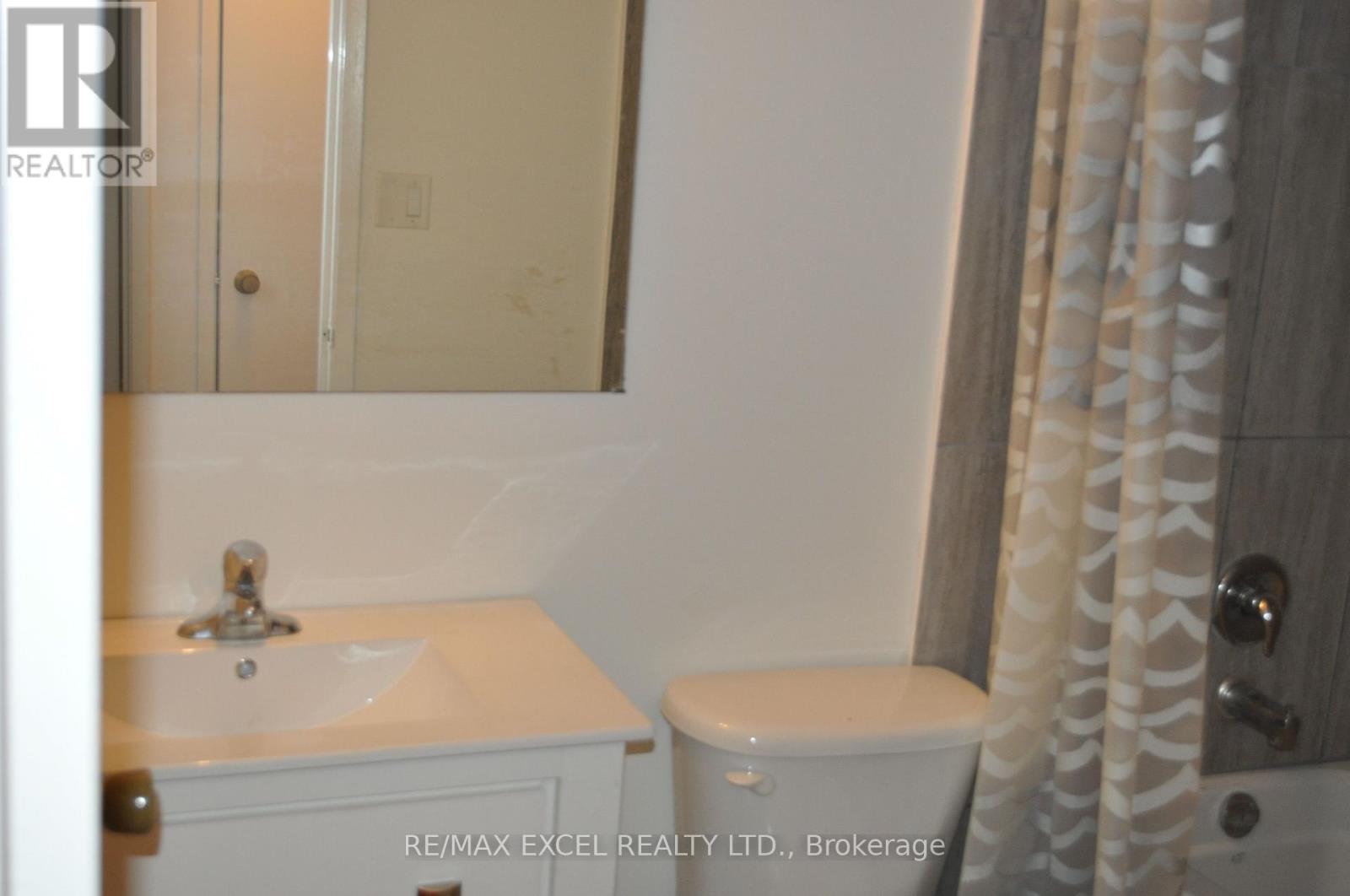 111 BRADSTONE SQUARE - 24