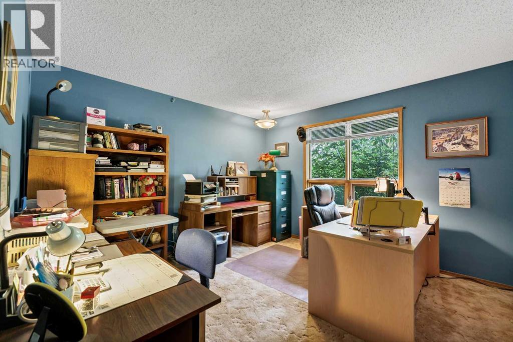 12015 Range Road 63 - Image 22