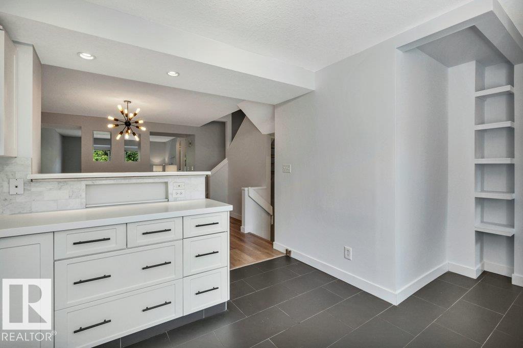 9321 98 AV NW - Image 15