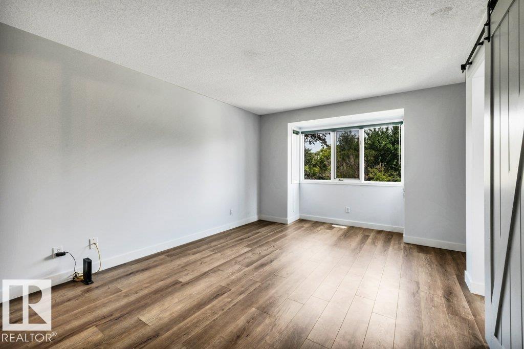 9321 98 AV NW - Image 19
