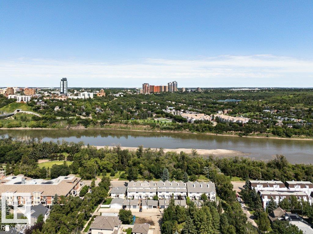 9321 98 AV NW - 66