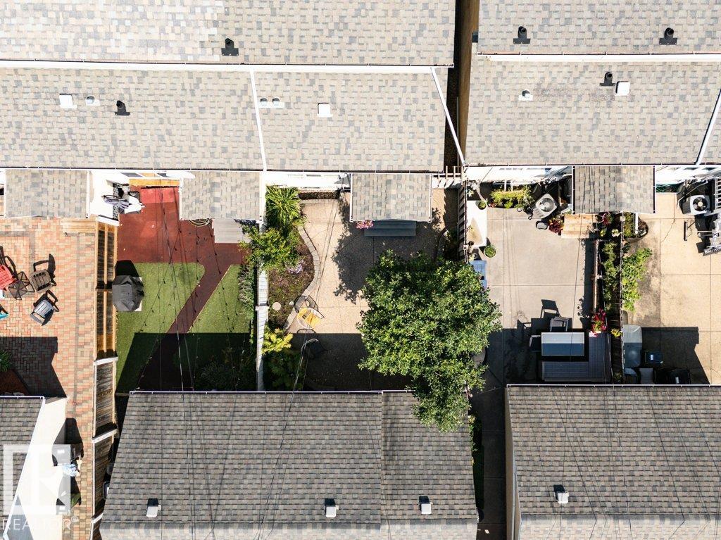 9321 98 AV NW - 68