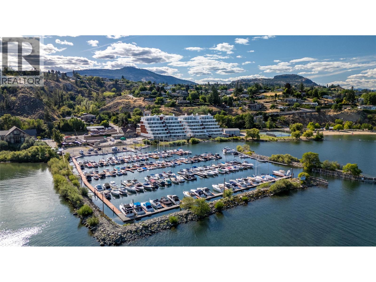 13419 Lakeshore Drive S Unit# 201, Summerland