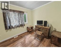 2pc Ensuite bath - 698 Strathmore Avenue, Greenwood, BC V0H1J0 Photo 7