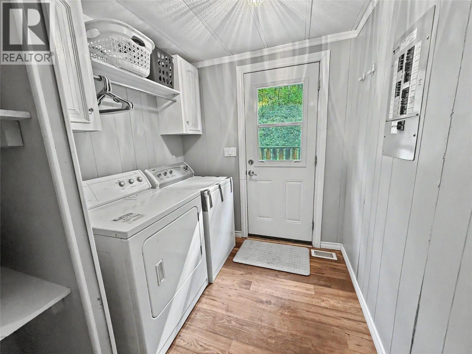 698 STRATHMORE Avenue - Image 8