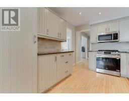 70 Dunsmore Crescent, Richmond Hill, ON L4C0C5 Photo 11