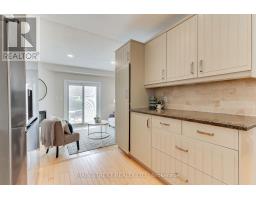 70 Dunsmore Crescent, Richmond Hill, ON L4C0C5 Photo 13