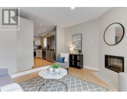 70 Dunsmore Crescent, Richmond Hill, ON L4C0C5 Photo 15