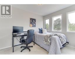 70 Dunsmore Crescent, Richmond Hill, ON L4C0C5 Photo 24