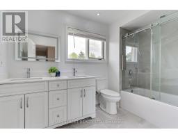 70 Dunsmore Crescent, Richmond Hill, ON L4C0C5 Photo 25
