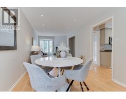Laundry room - 70 Dunsmore Crescent, Richmond Hill, ON L4C0C5 Photo 8