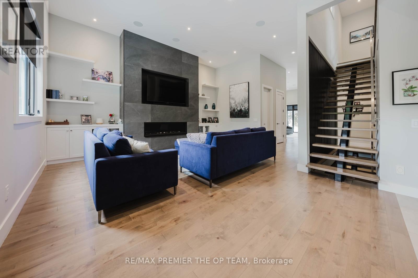 54 CHELTENHAM AVENUE - 11