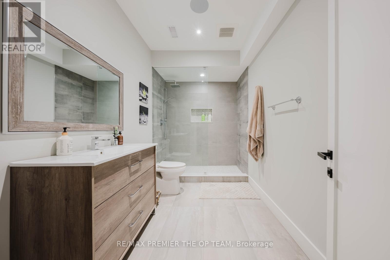 54 CHELTENHAM AVENUE - Image 38