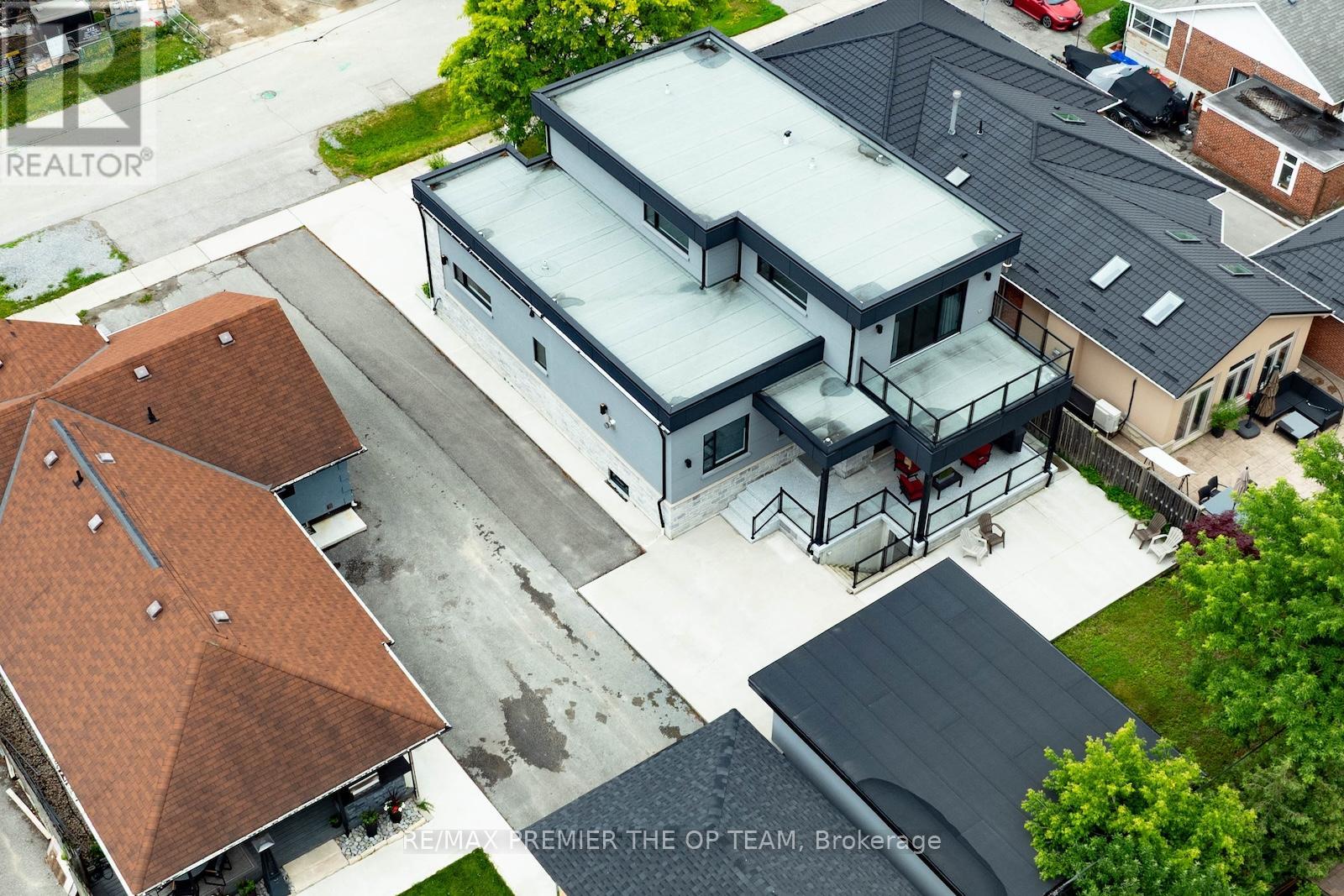 54 CHELTENHAM AVENUE - 4