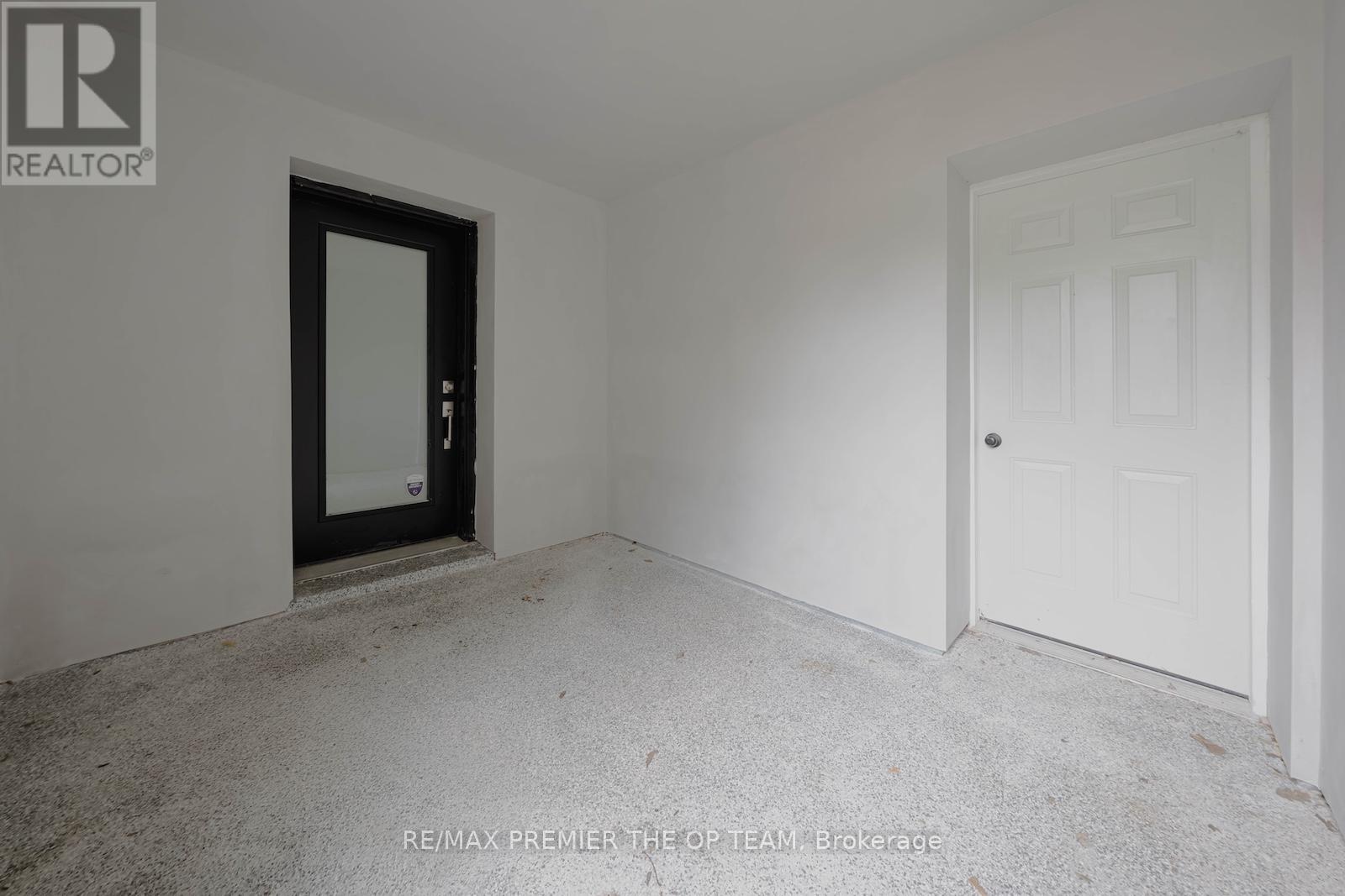 54 CHELTENHAM AVENUE - Image 40