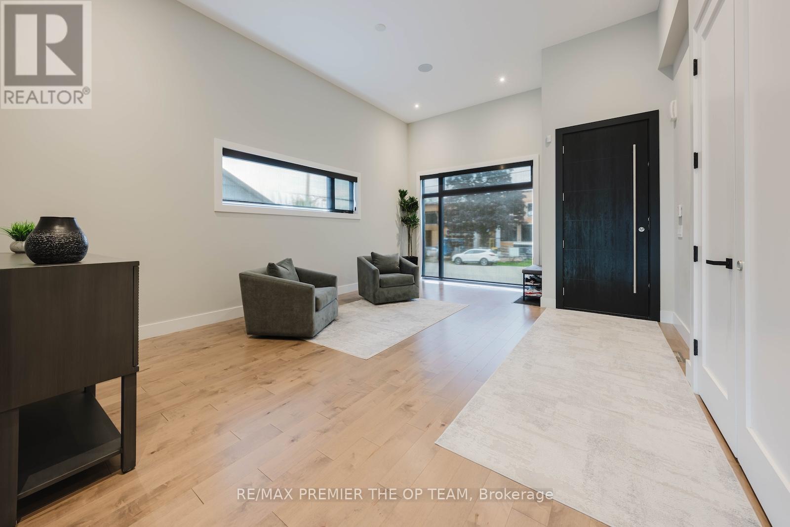 54 CHELTENHAM AVENUE - 9