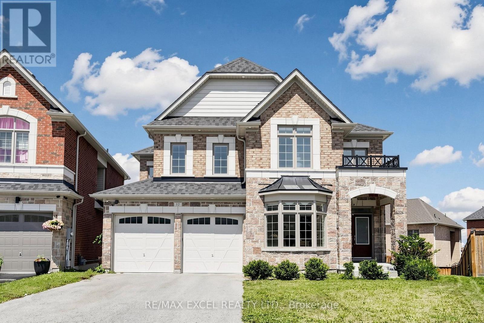 12 ACACIA COURT