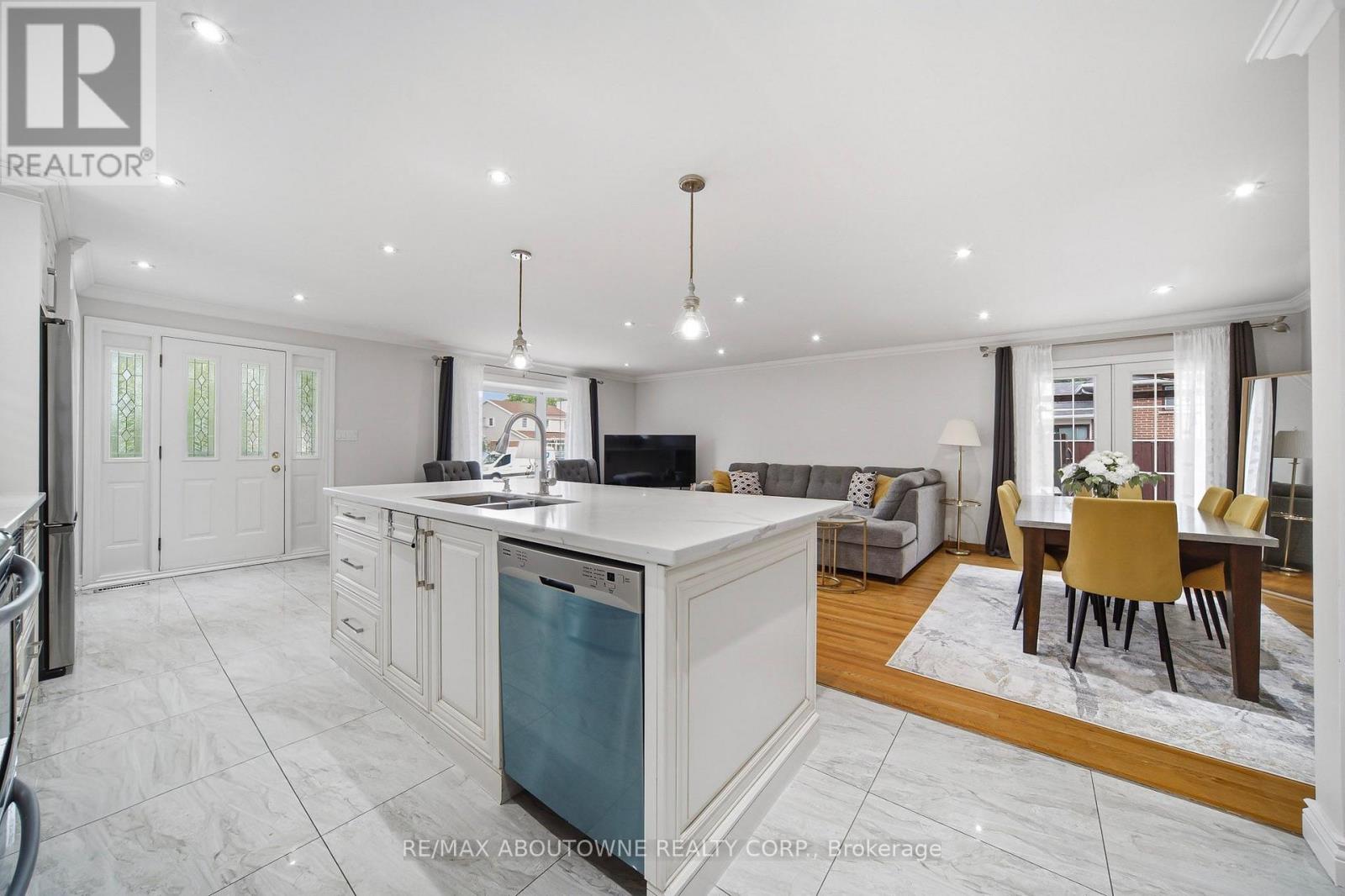 6346 NEUCHATEL ROAD - 6