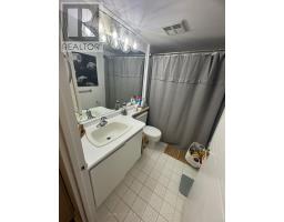 #1402 - 3 Hickory Tree Road, Toronto, ON M9N3W5 Photo 8