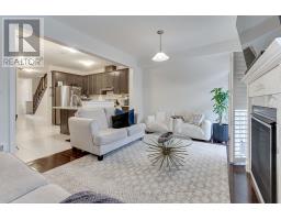101 Huguenot Road, Oakville, ON L6H0M3 Photo 14