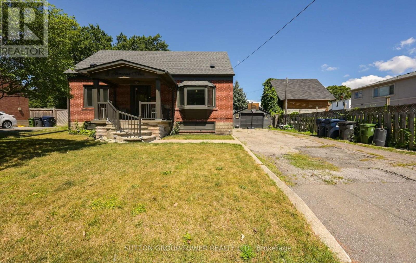 Photo of 8 Yvonne Avenue