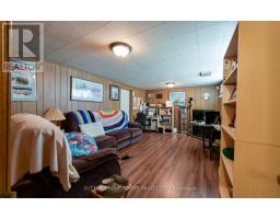 8 Yvonne Avenue N, Toronto, ON M3L1C7 Photo 38