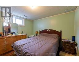 8 Yvonne Avenue N, Toronto, ON M3L1C7 Photo 40