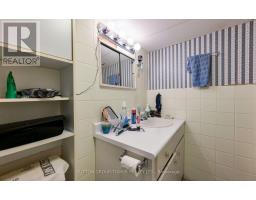 8 Yvonne Avenue N, Toronto, ON M3L1C7 Photo 43